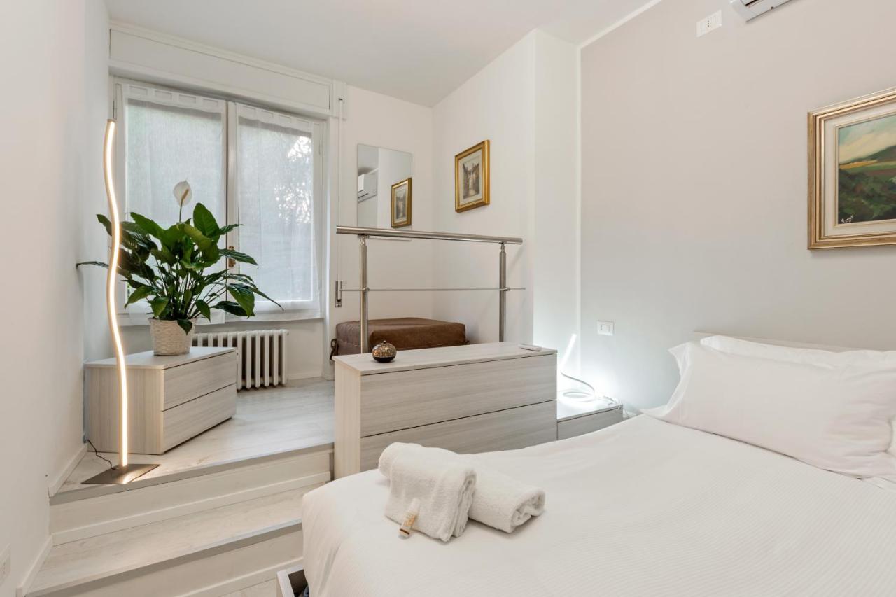 Emeraldway - Bellissimo Appartamento In Zona Sempione-Tre Torri Milano Eksteriør billede