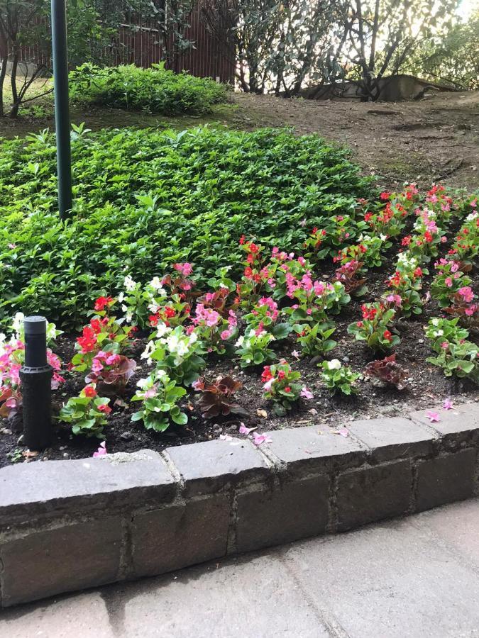 Emeraldway - Bellissimo Appartamento In Zona Sempione-Tre Torri Milano Eksteriør billede
